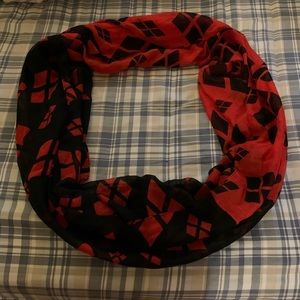Harley Quinn Scarf
